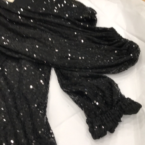 BLK SEQUINED small VINE & LOVE. May hand wash.LINED. Holiday dressy top. NWT🎉 - Picture 3 of 8